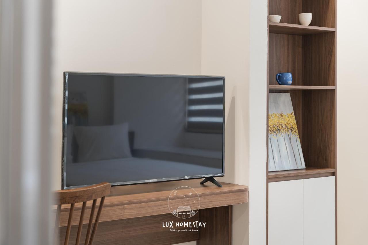 Lux Westlake Studio Hanoi Dış mekan fotoğraf